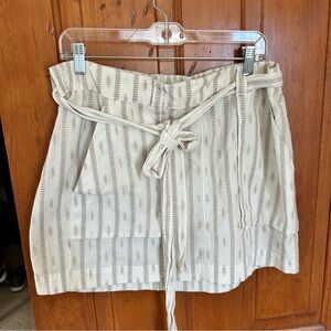 Striped Beige Skirt with Belt